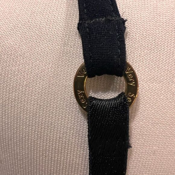 Victoria’s Secret Sheer Black & Tan Metalic Mesh Balconette Bra Gold Accents 36B - Picture 4 of 10